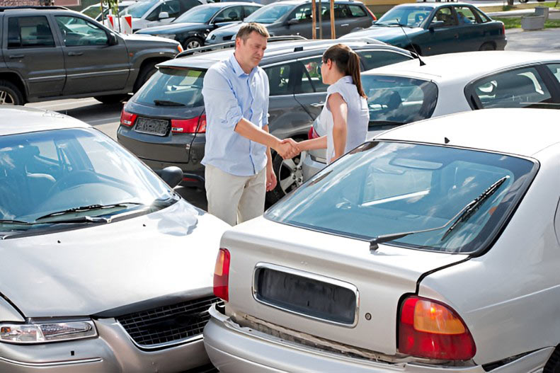 Buying a Used Car From a Private Seller? Here's What to Check First